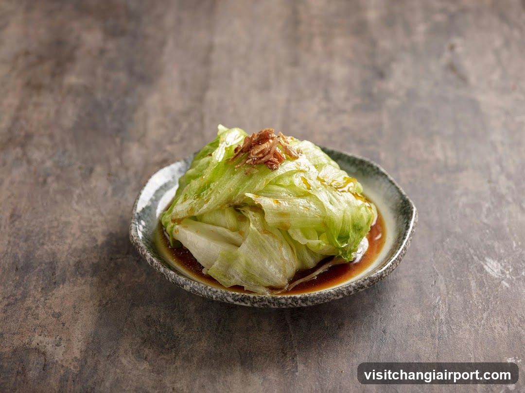 Steamed Lettuce with Sauce
