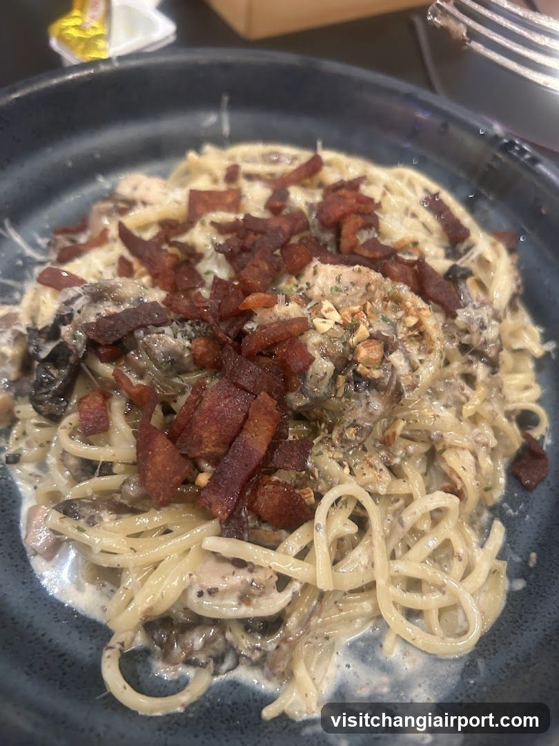 Creamy Pasta with Bacon and Mushrooms