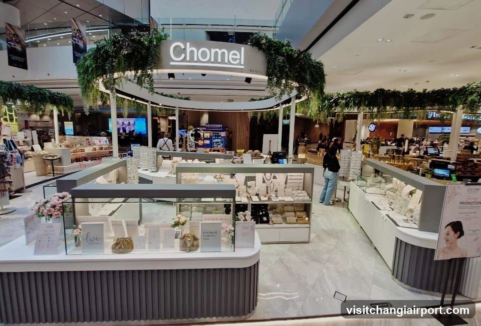 Chomel Store Interior