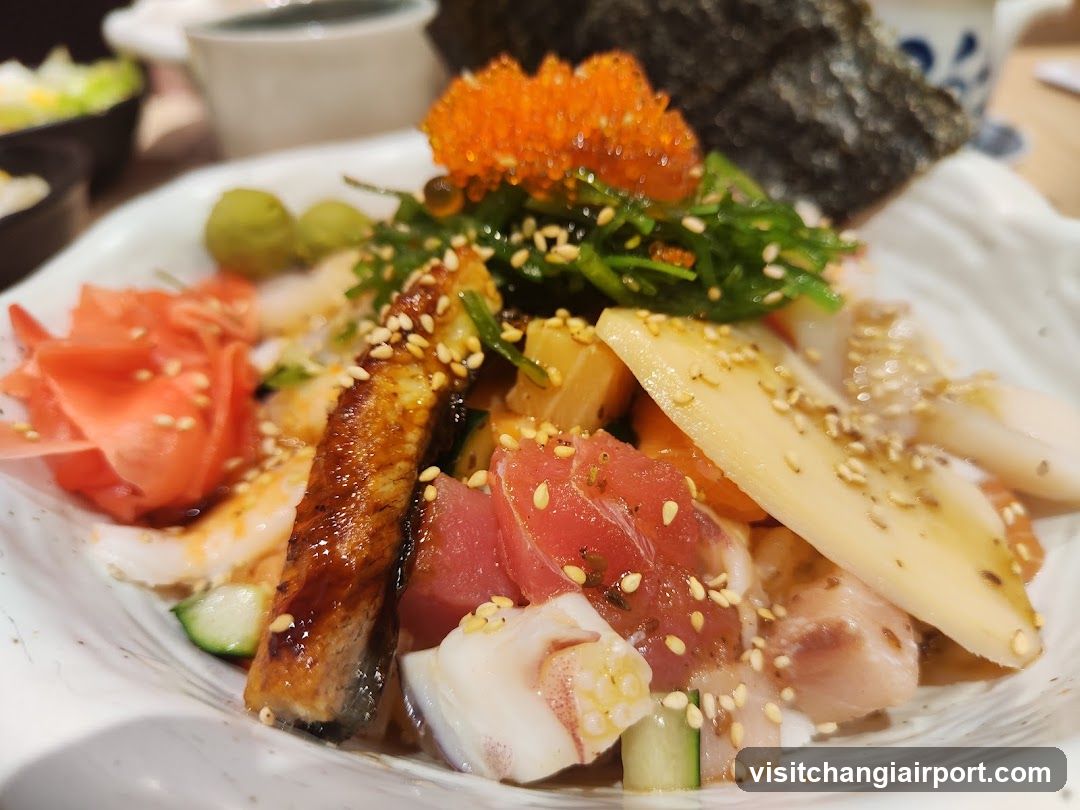 Sashimi Bowl with Tuna, Eel, and Caviar