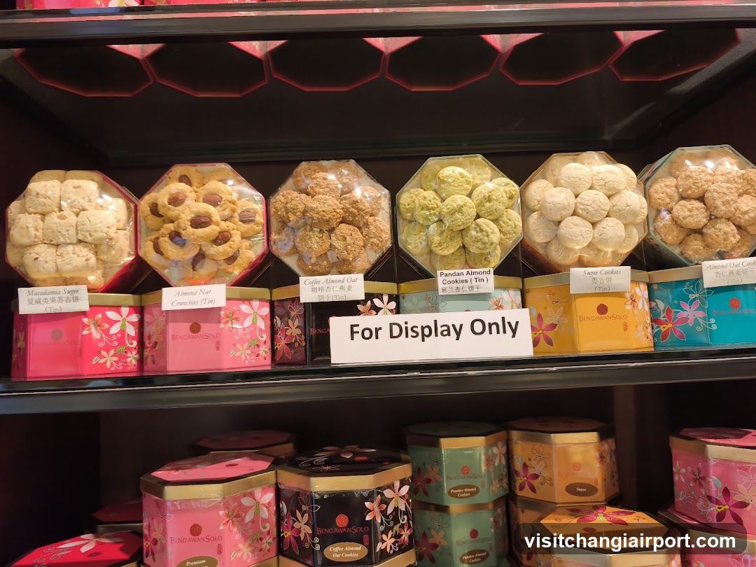 Bing Chong Bakery Display
