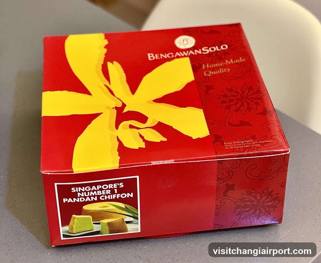 Bengawan Solo Pandan Chiffon Box