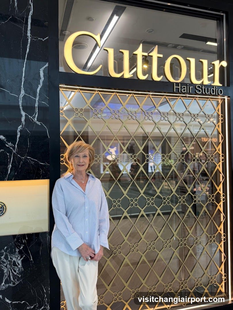 Cuttour Hair Studio Entrance