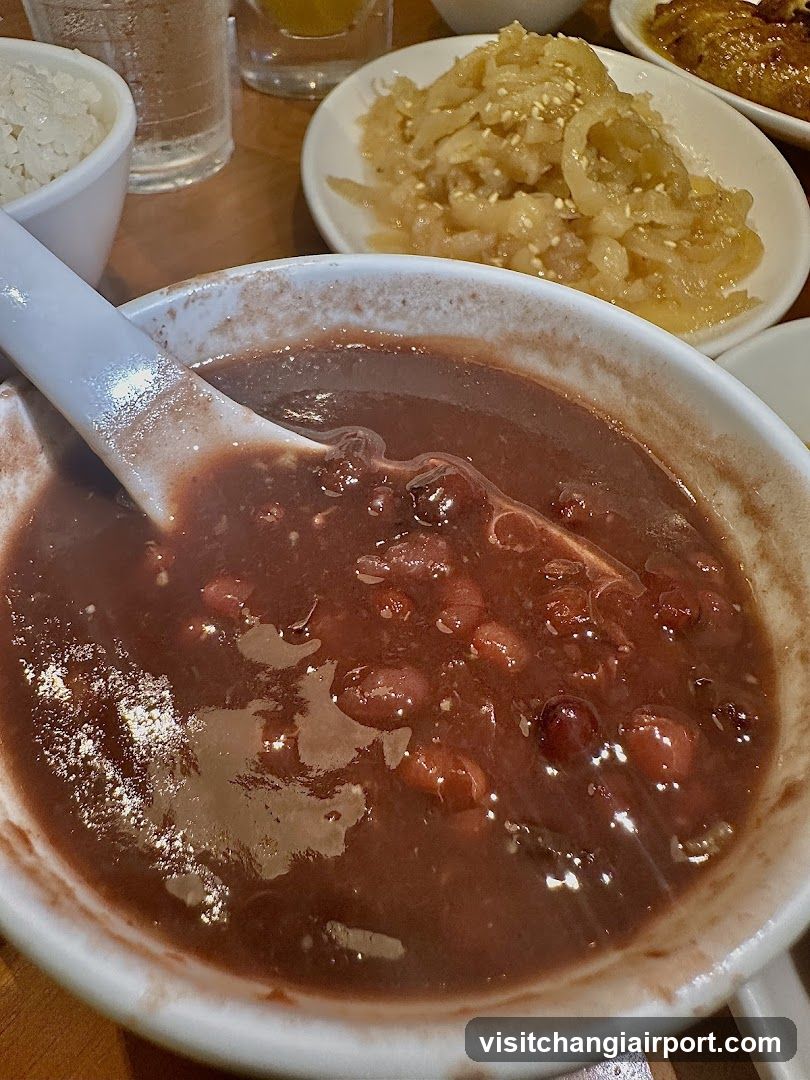 Red Bean Soup with Side Dishes