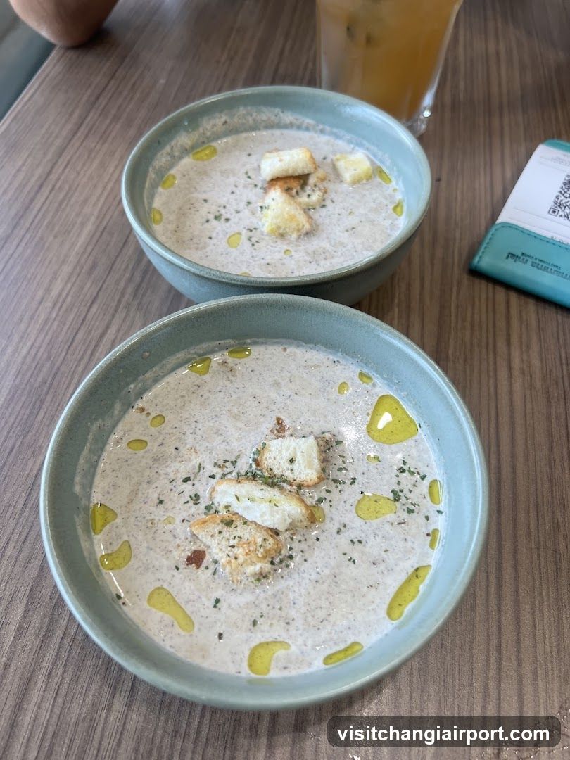 Creamy Soup with Croutons