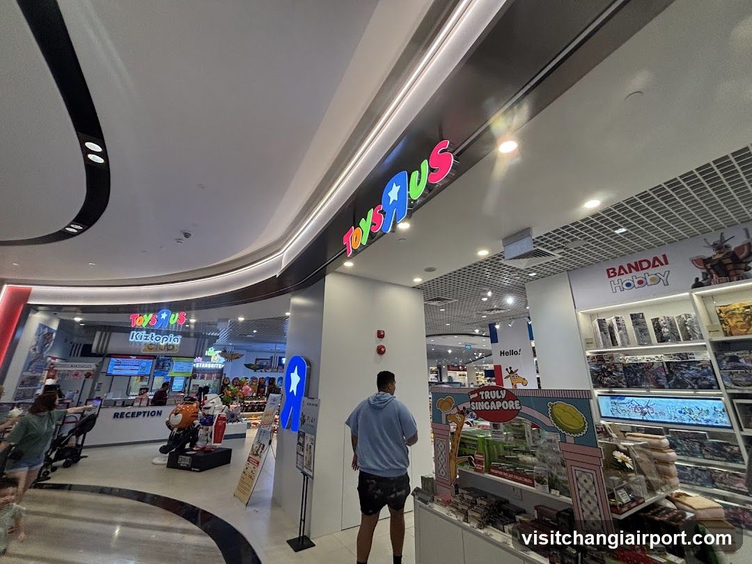 Toys R Us Store Interior