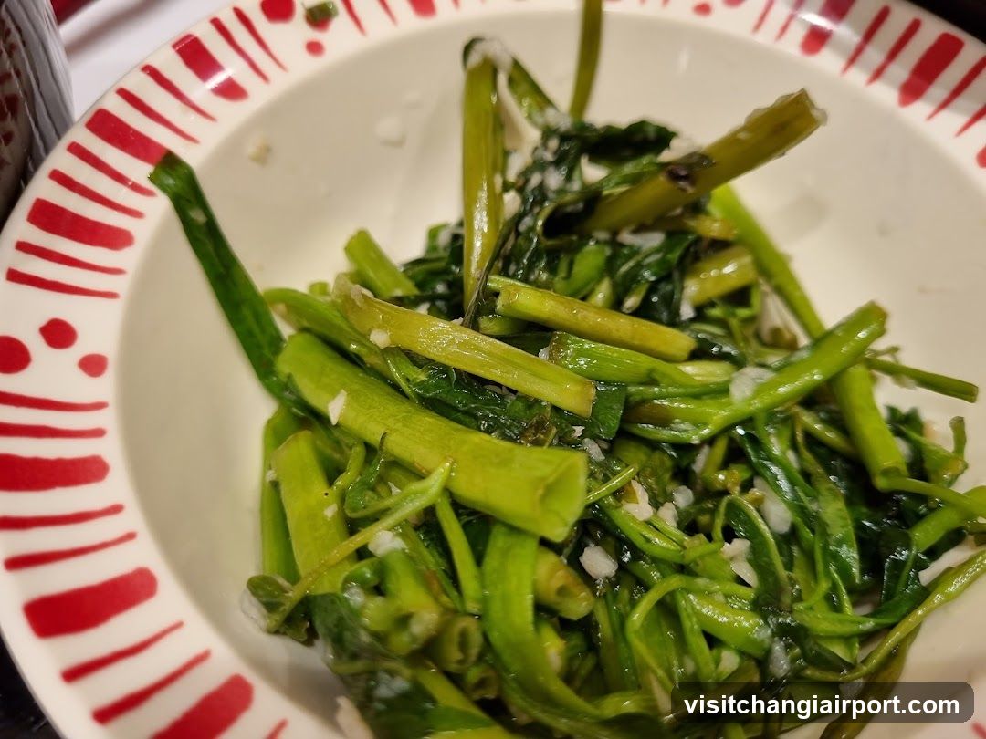 Stir-fried water spinach with garlic