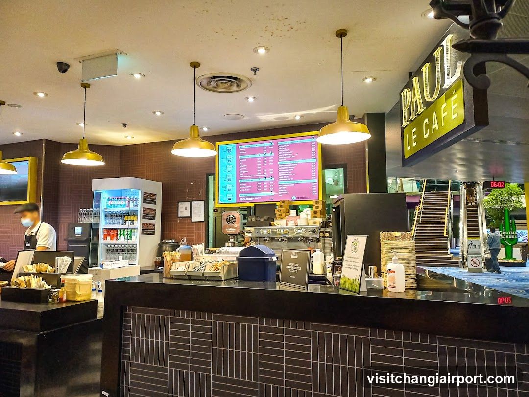 Paul Le Cafe Interior