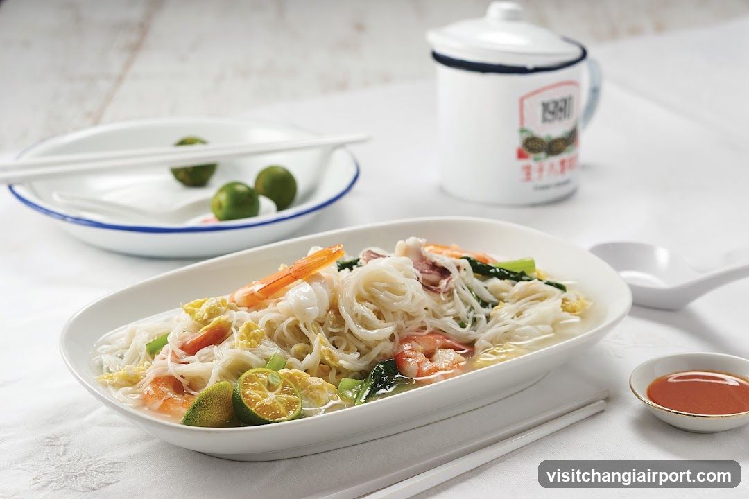 Noodle Dish with Shrimp and Lime