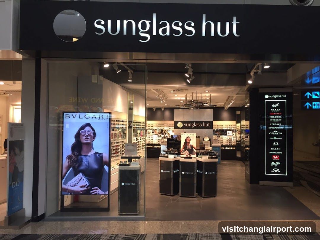 Sunglass Hut Changi Airport T3 (Transit)