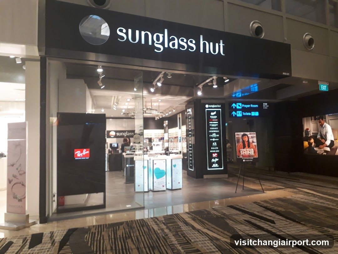 Sunglass Hut Changi Airport T1 (Transit)