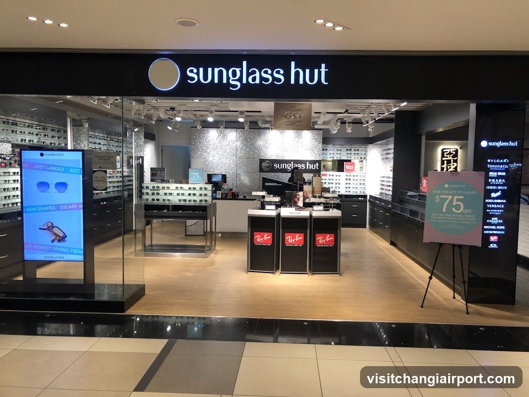 Sunglass Hut Changi Airport T3 (Transit)