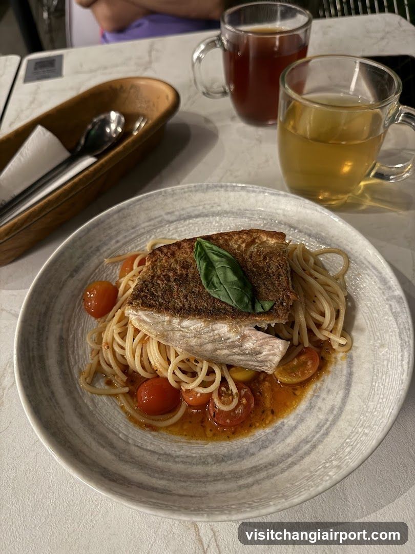Spaghetti with Fish and Cherry Tomatoes