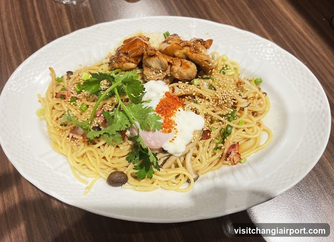 Noodle Dish with Chicken and Egg