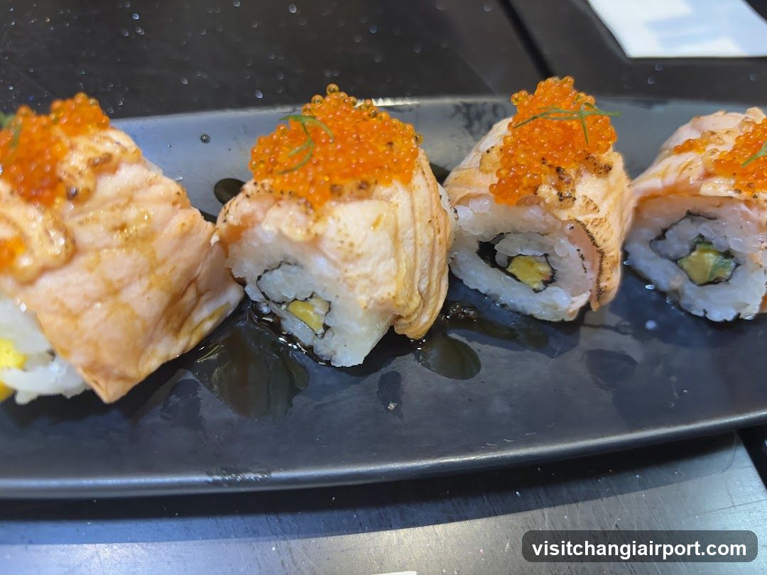 Sushi Roll with Tuna and Roe