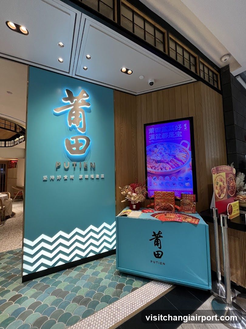 Putien Restaurant Interior Display
