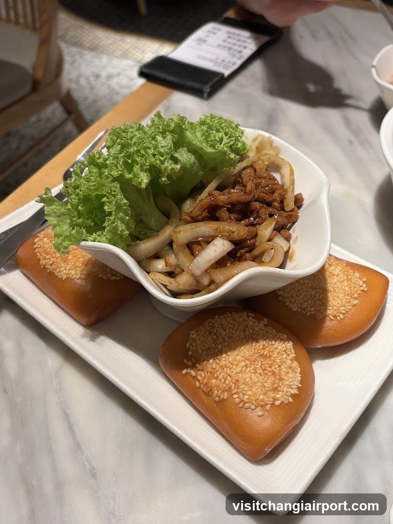 Dish with lettuce and buns