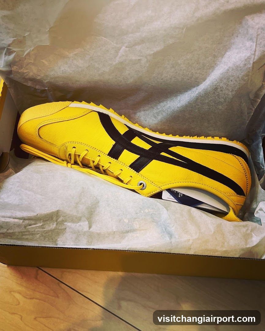 Yellow Asics Gel-Lyte III Shoe in Box