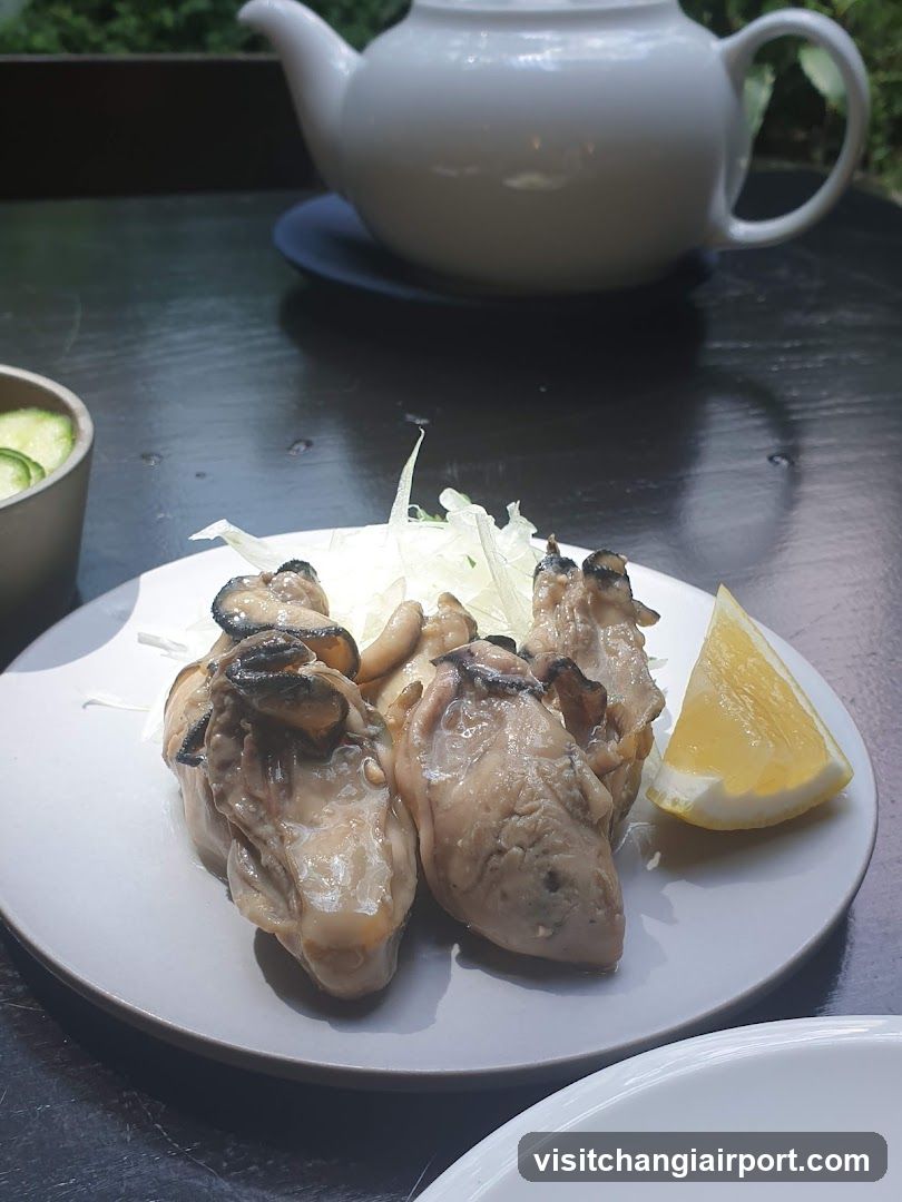 Oyster Dish with Lemon and Shredded Cabbage
