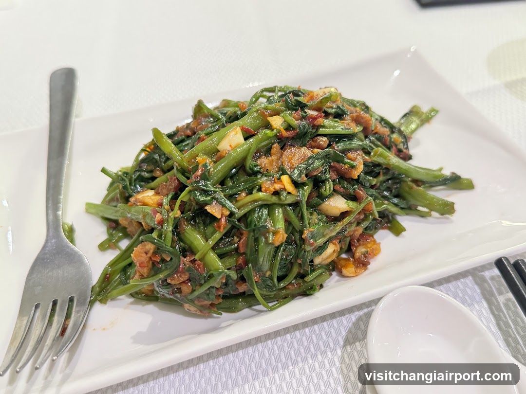 Stir-fried Spinach with Garlic and Pork