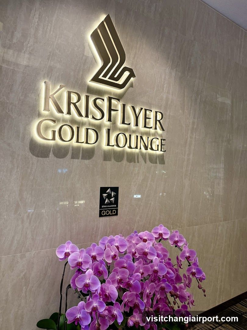 KrisFlyer Gold Lounge Interior