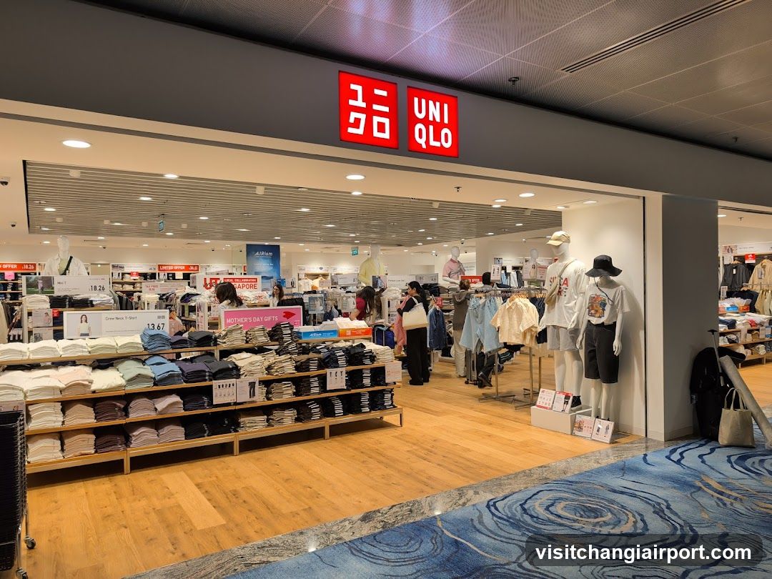 Uniqlo Store Interior