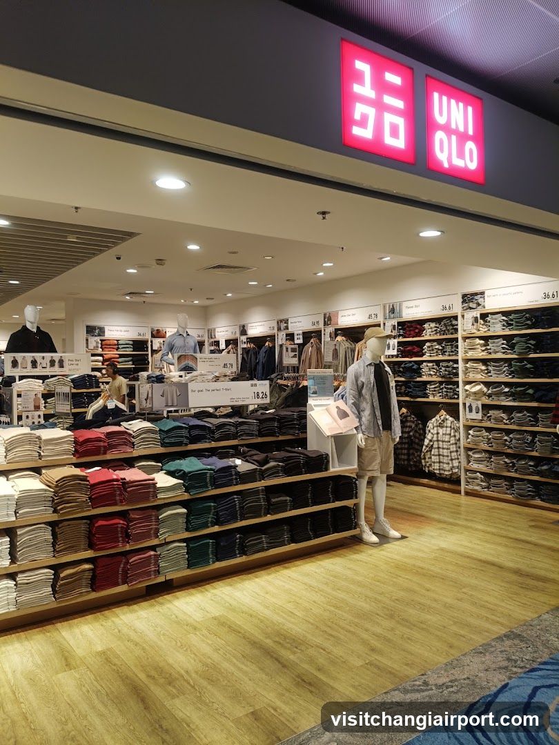 Uniqlo Store Interior