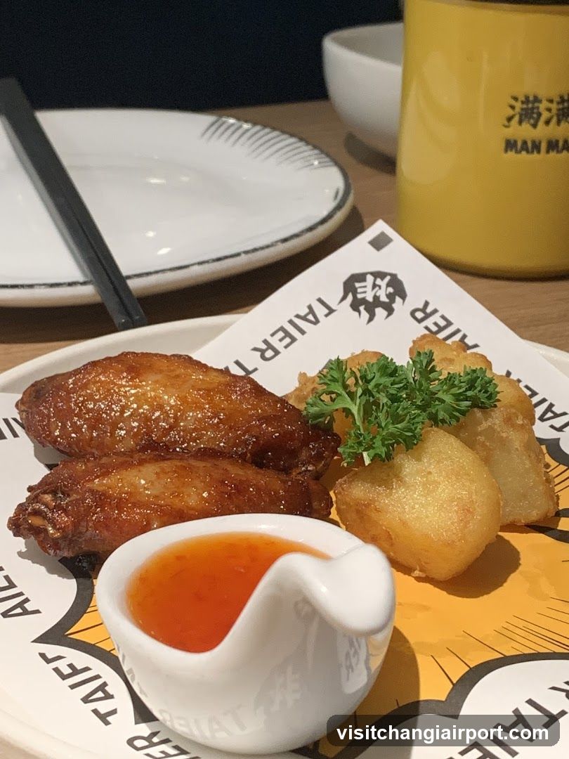 Fried Chicken Wings with Sauce