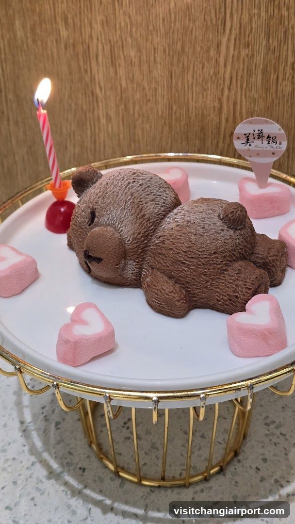 Bear Cake with Marshmallows