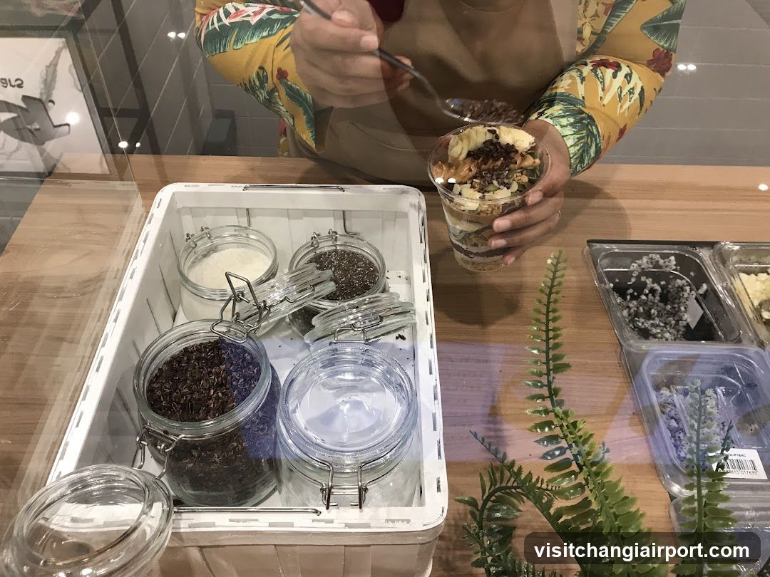 Acai Bowl Preparation