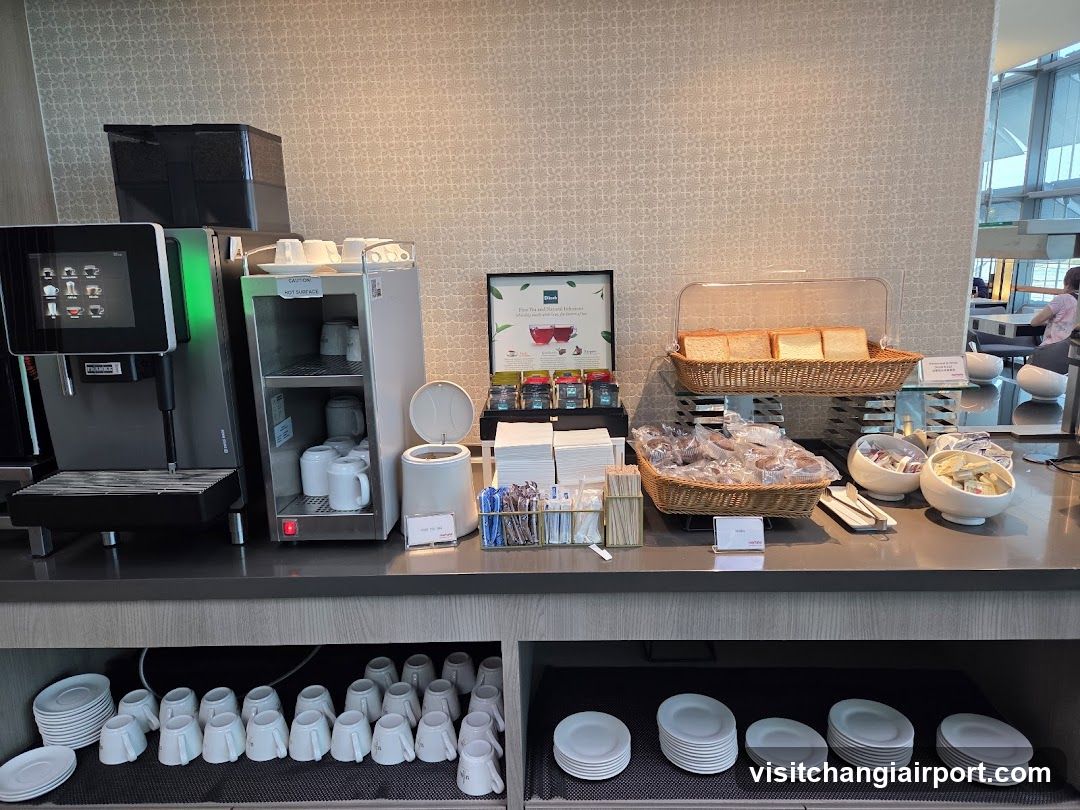 Breakfast Buffet Setup