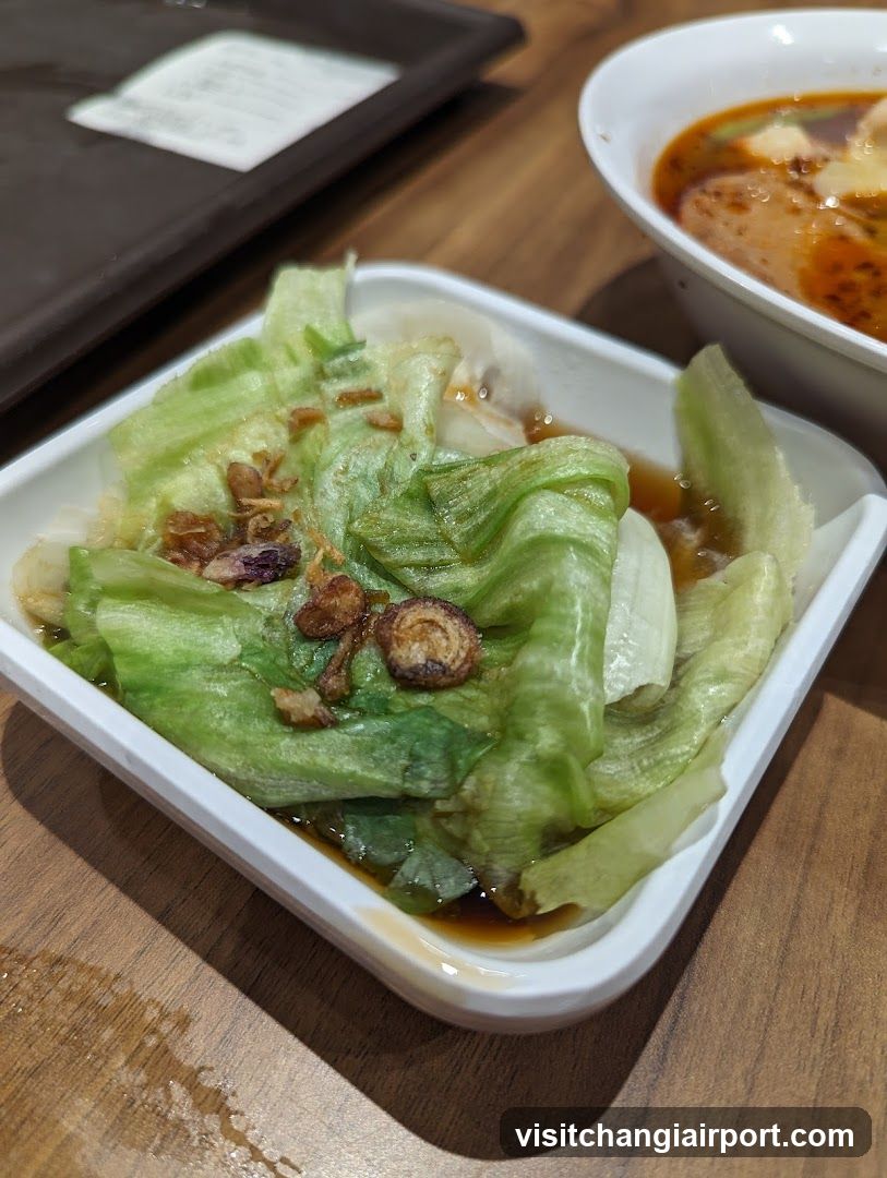 Dish with lettuce and sauce