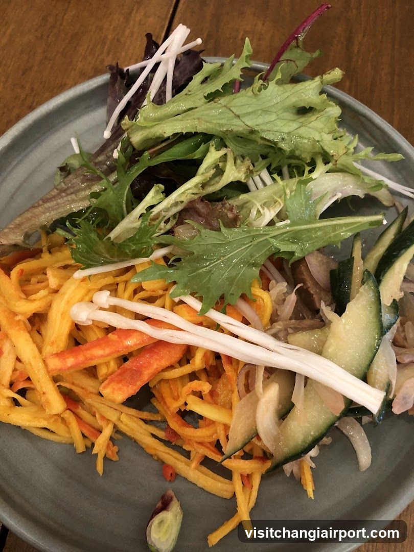Salad with Mixed Greens and Shredded Vegetables