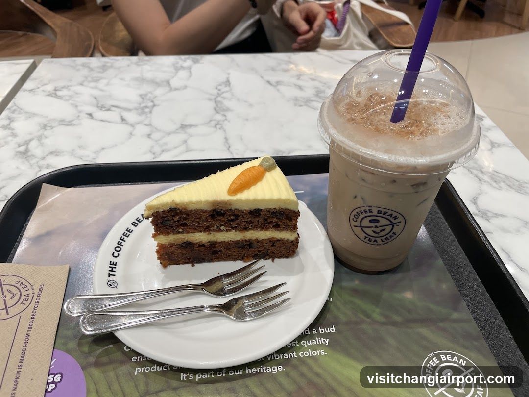 Coffee and Cake at The Coffee Bean & Tea Leaf
