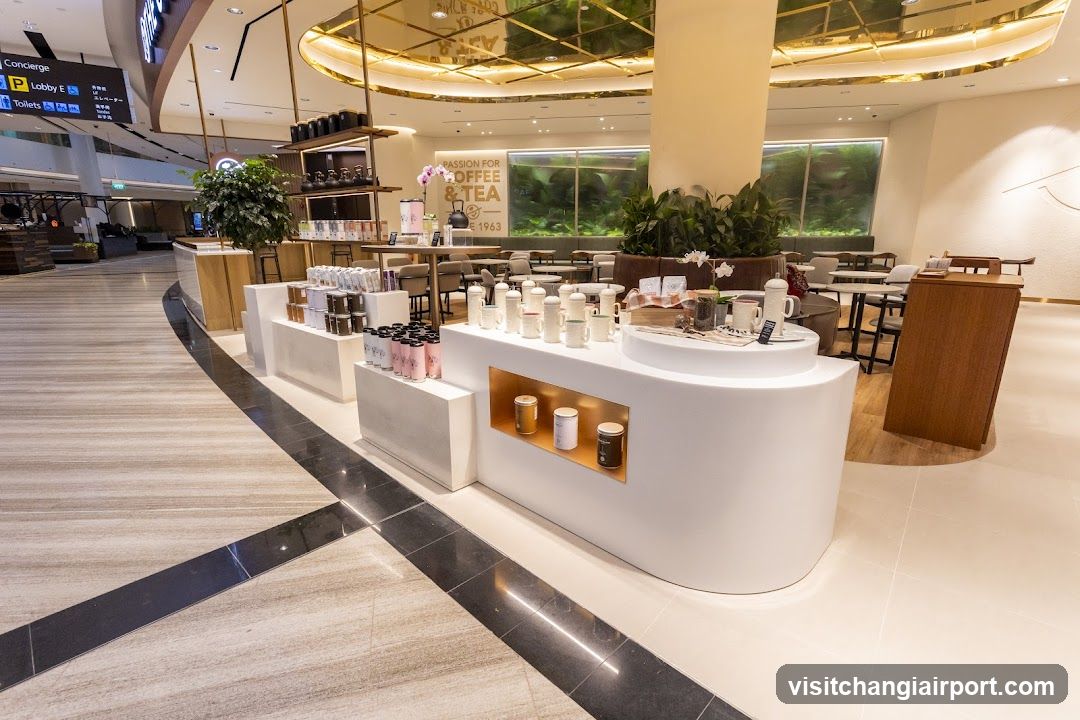 Airport Coffee & Tea Lounge Interior