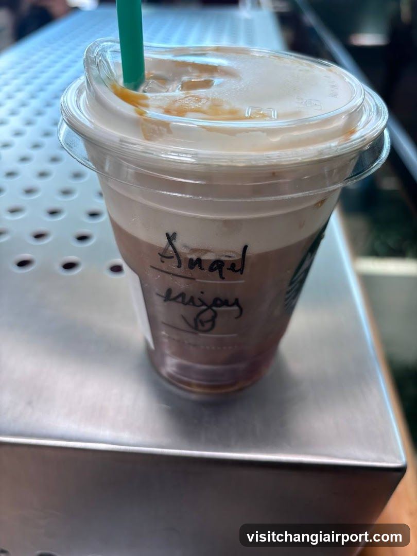 Starbucks Terminal 3 Departure Hall
