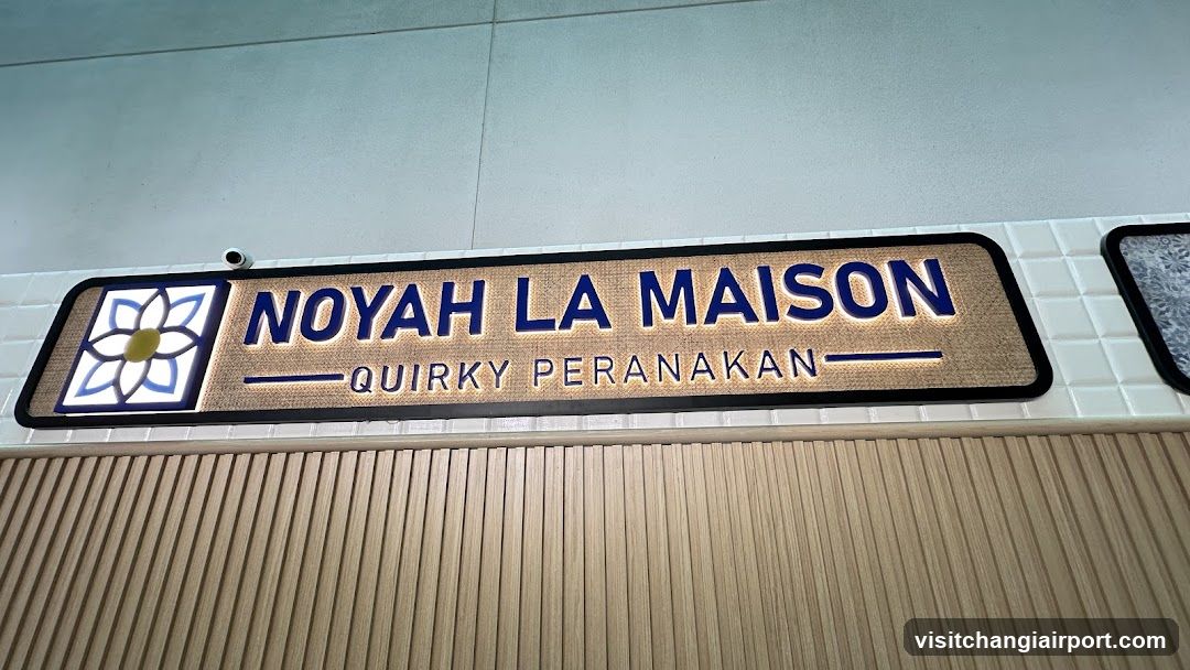 Noyah La Maison Modern Peranakan Cafe | Singapore Changi Airport Terminal 4 Transit | Halal Certified