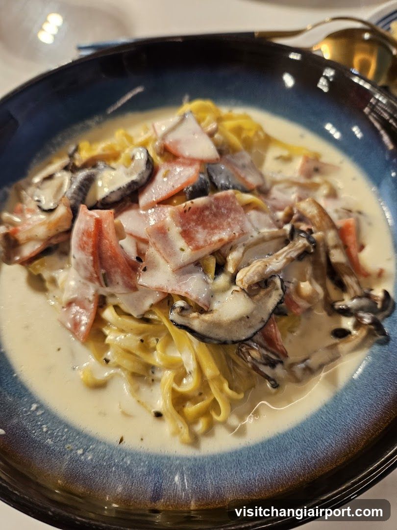 Creamy Pasta with Ham and Mushrooms