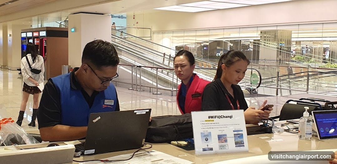 Airport Wi-Fi Service Desk