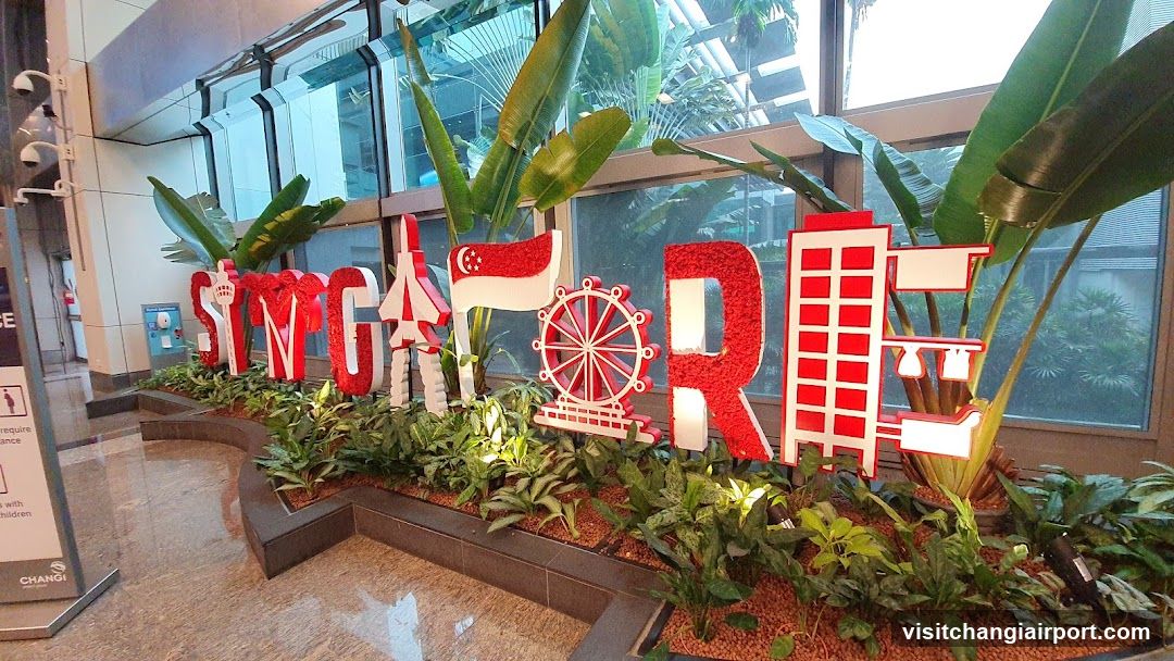 Singapore Airport Decorative Display