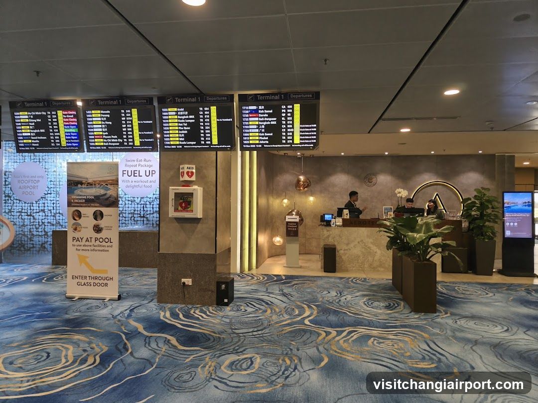 Aerotel Singapore Hotel Swimming Pool