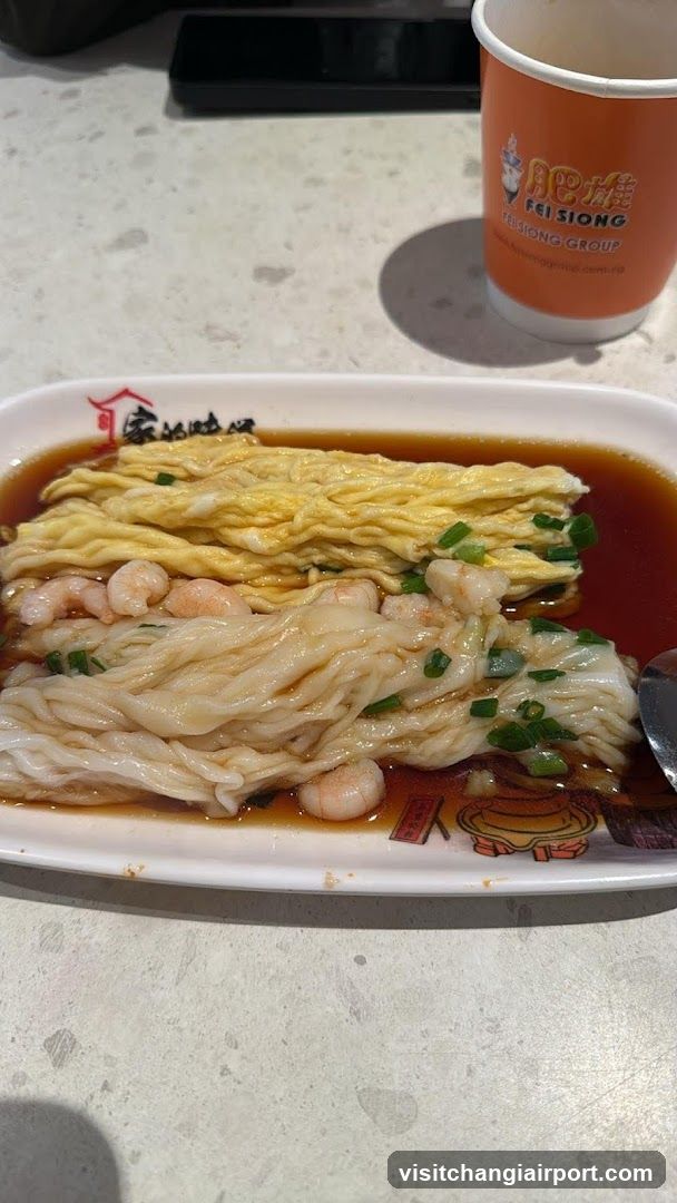 Rice Noodle Dish with Shrimp and Egg