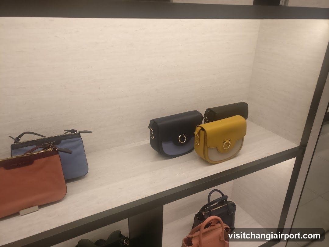Handbag Display Shelf