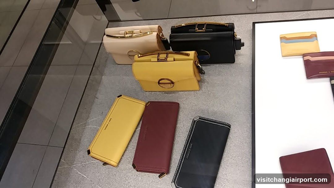 Handbag and Wallet Display