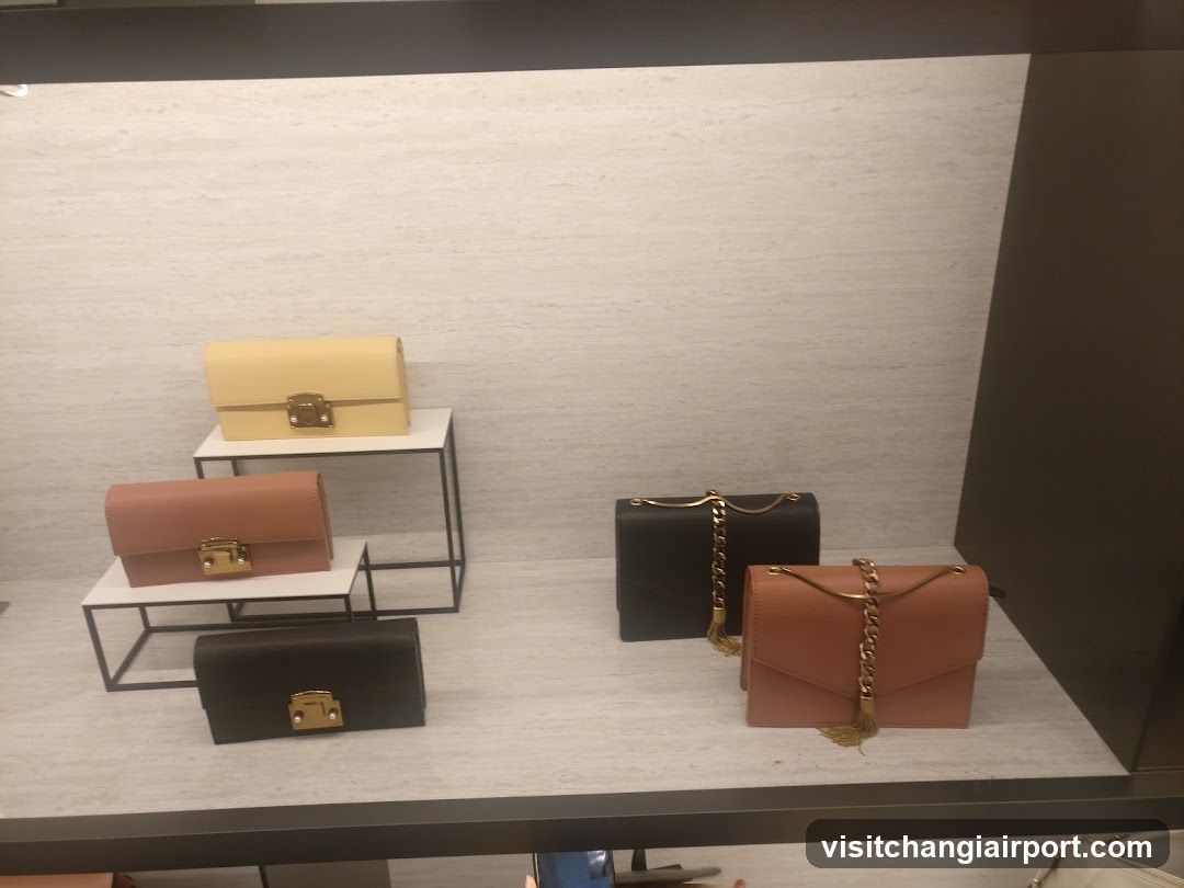 Handbag Display