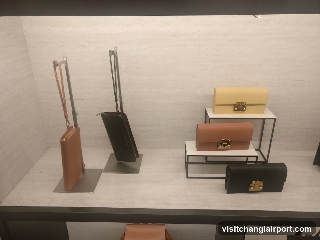 Handbag Display