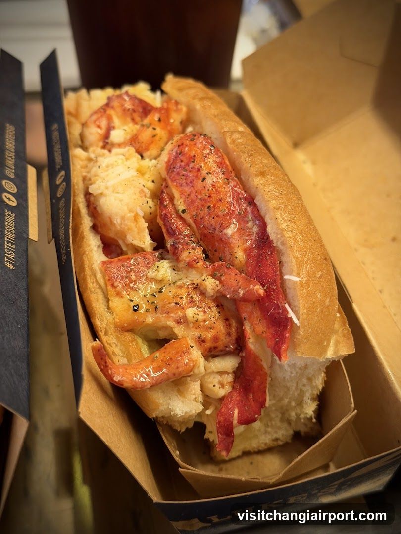 Lobster Roll in Paper Box