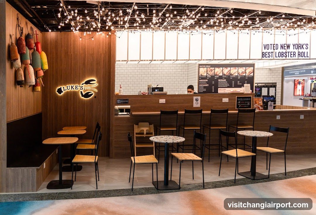 Luke's Lobster Roll Interior