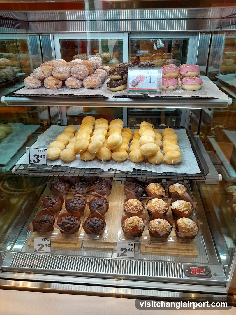 Doughnut and Muffin Display Case