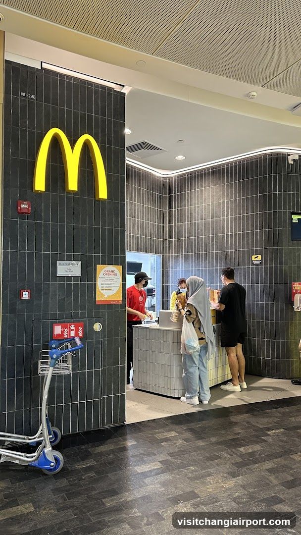 McDonald's Interior Counter